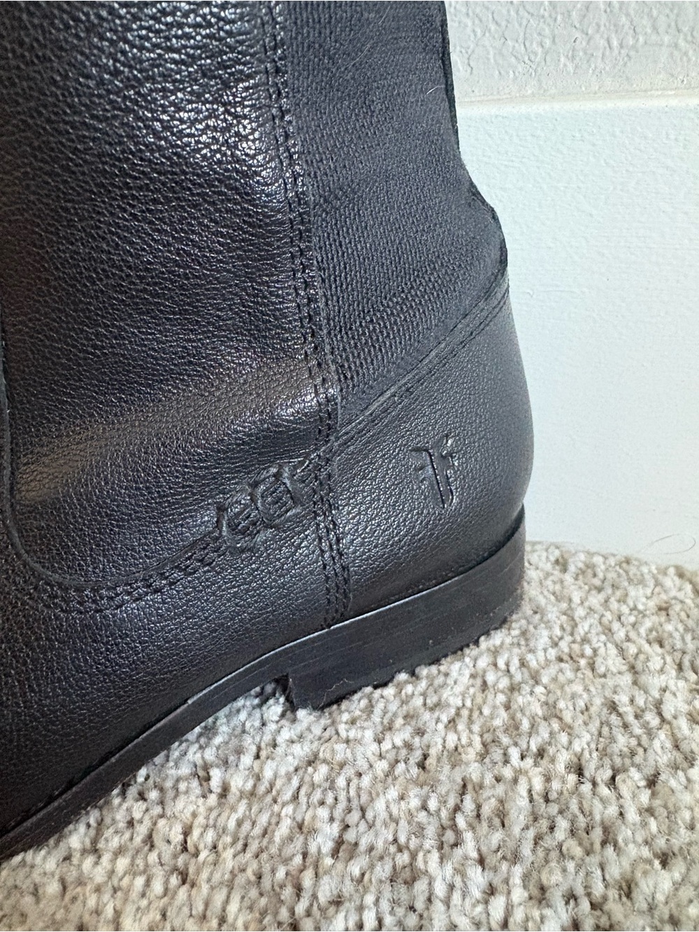 Frye Molly Black Leather Riding Boots size 8 - Picture 4 of 10